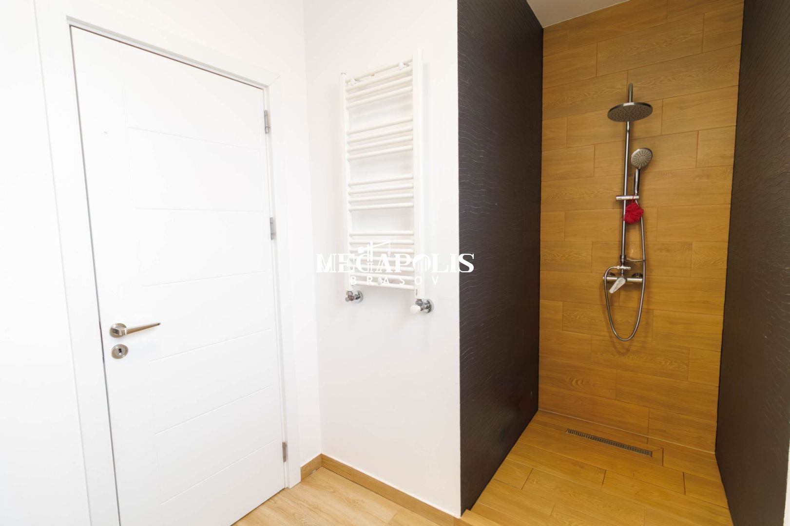 Casă 4 camere | Preț EXCEPȚIONAL | Mobilată și utilată - Poză 12