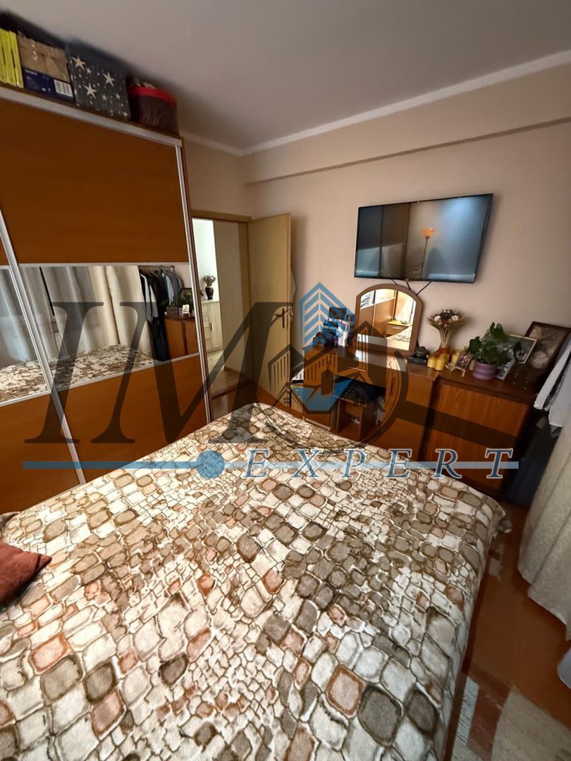 Apartament de vânzare cu 3 camere zona Stadion - Poză 7