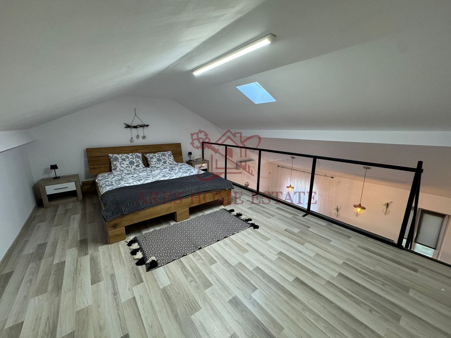 Apartament cu 2 camere, curte 120 mp, 2 locuri de parcare. - Poză 7