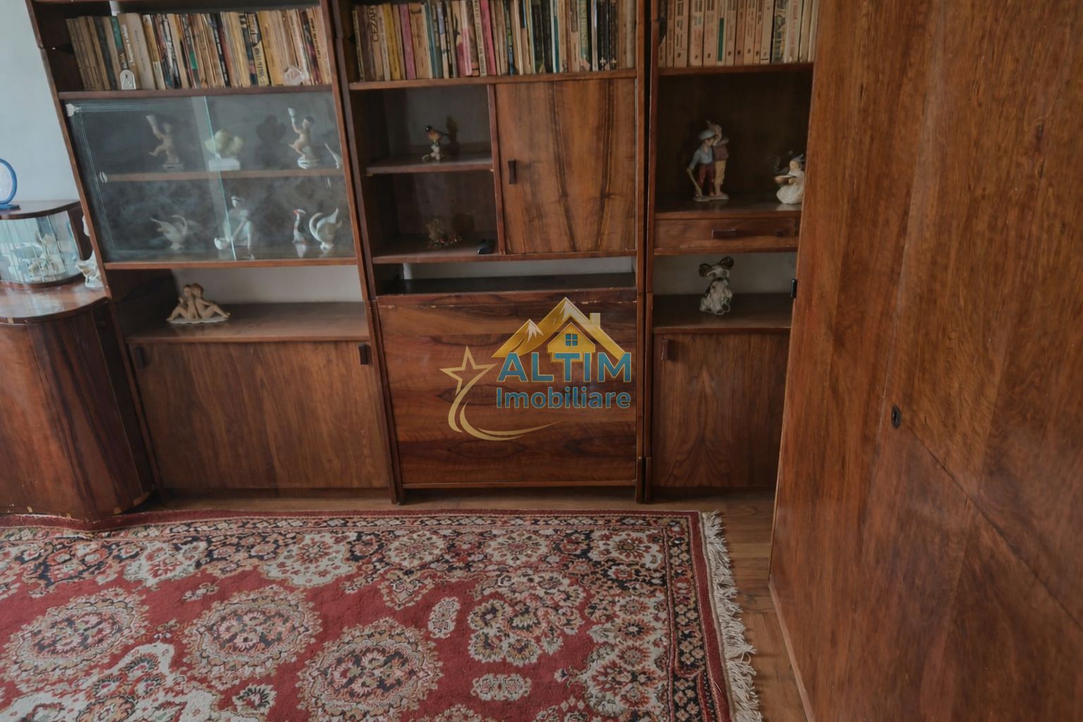 Apartament 2 camere cartier Tractorul - Poză 3