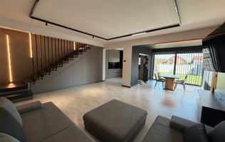 DUPLEX-  UTIL COMPARTIMENTAT SI MOBILAT