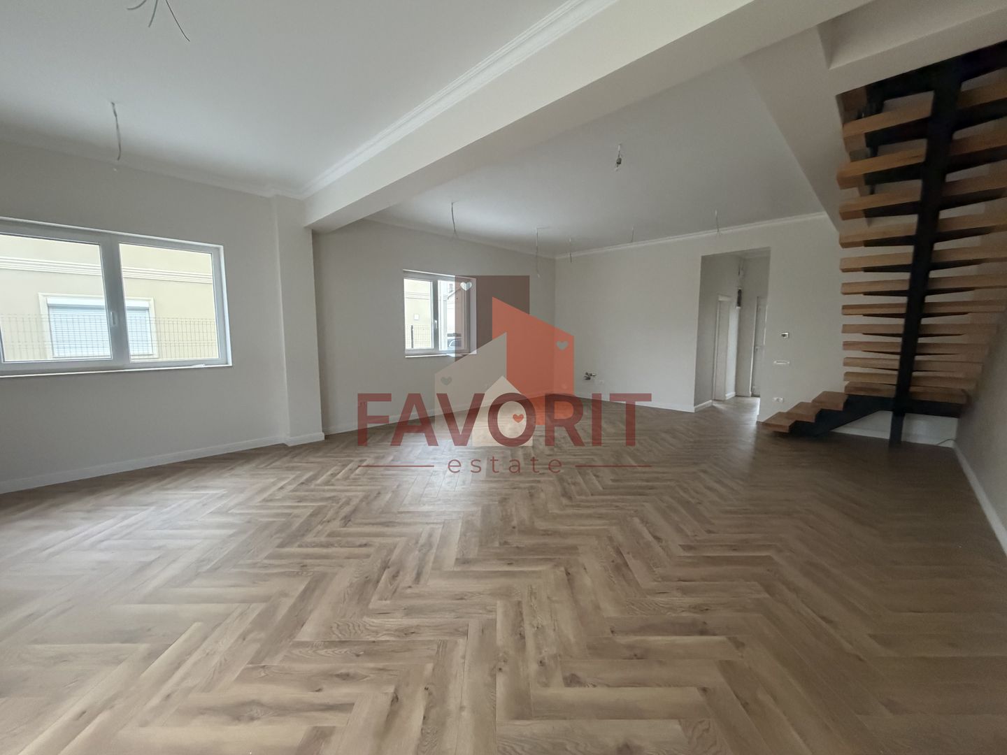 Disponibila imediat. Zona centrala. Toate utilitatile si asfalt - Poză 2