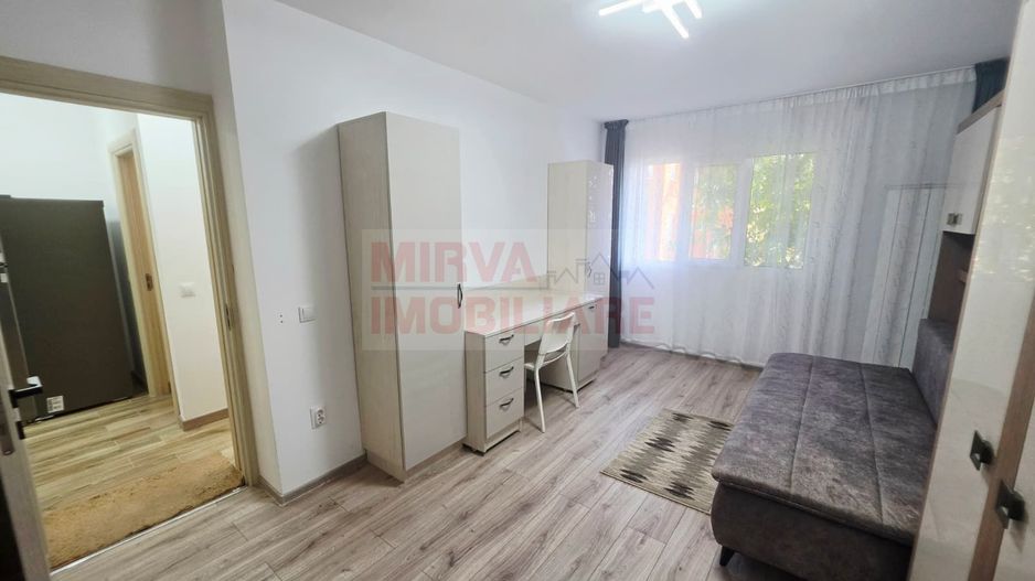 Garsoniera, mobilata si utilata, prima inchiriere, zona Sud - Poză 1