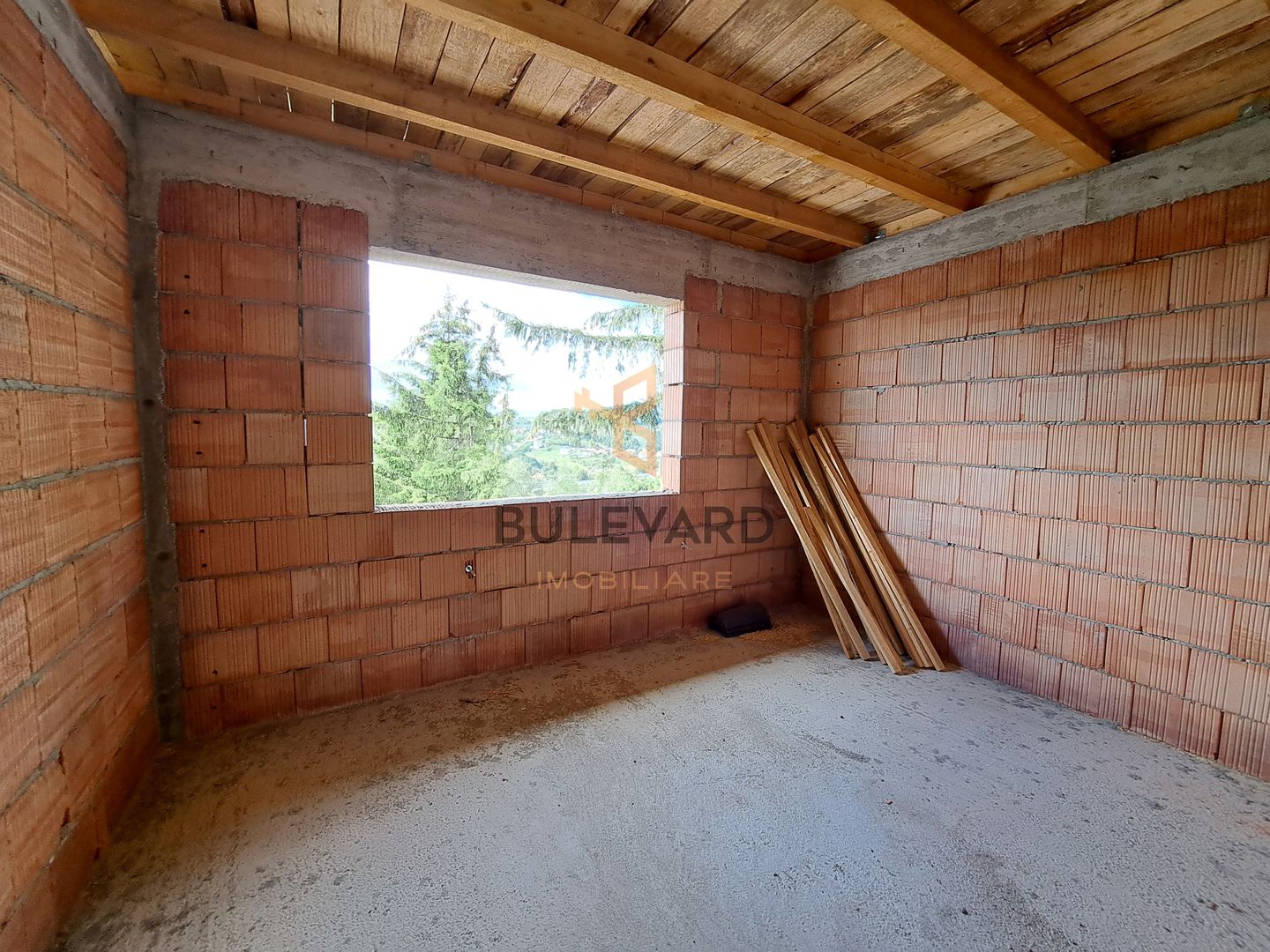 Casa la rosu 172 mp utili, 750 mp teren, view superb! - Poză 22