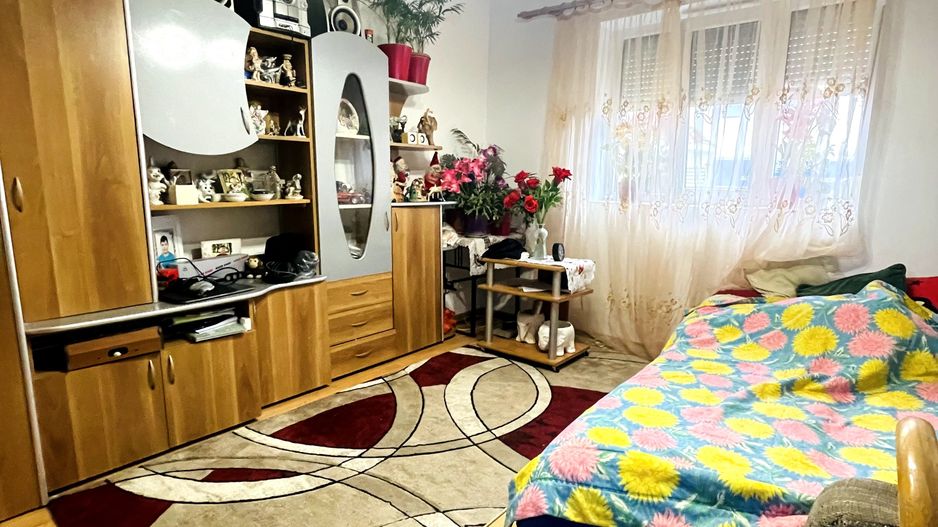 Casă cu 2 dormitoare, anexă și teren 625 mp Biharia - Poză 6