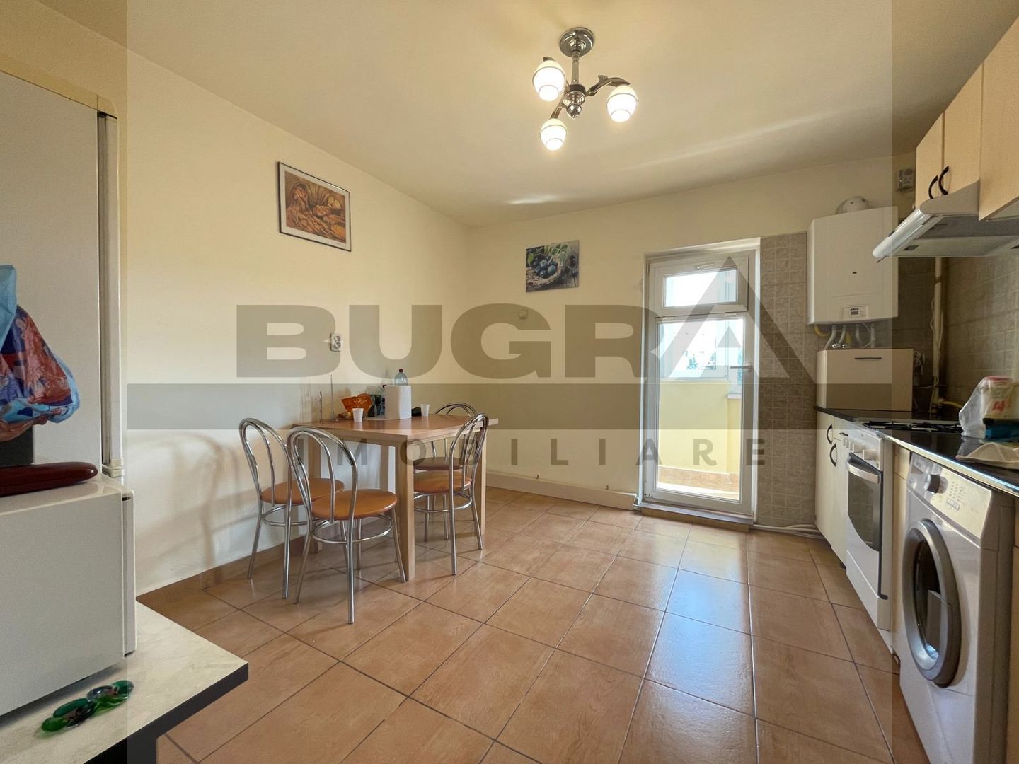 Apartament 2 camere, 58mp, parcare, zona Golden Tulip - Poză 5