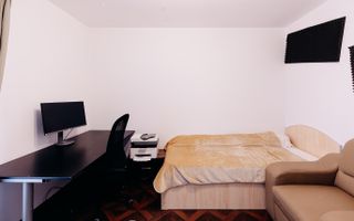 2 camere, renovat, etaj 7 – vedere panoramică către Lacul IOR - Poză 3