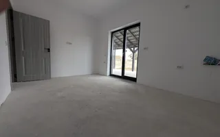 Casa individuala | Parter + Etaj | Asfalt | Toate utilitatile | - Poză 13
