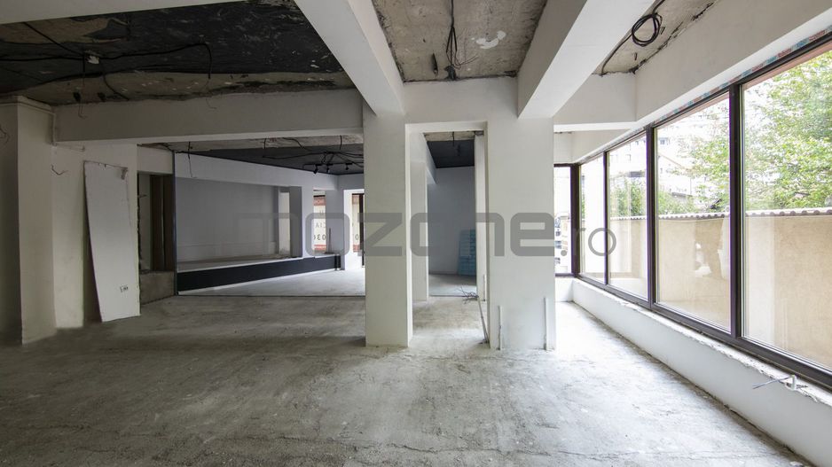 UVERTURII 147 SPATIU COMERCIAL STRADAL 50mp la parterul unui bloc nou - Poză 9