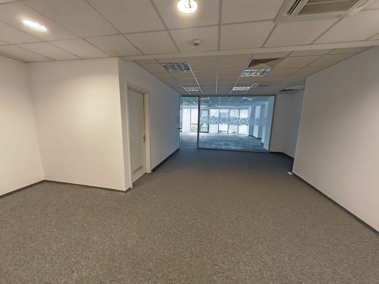 Spatii SAD pentru activitati diverse - zona centrala - Poză 11