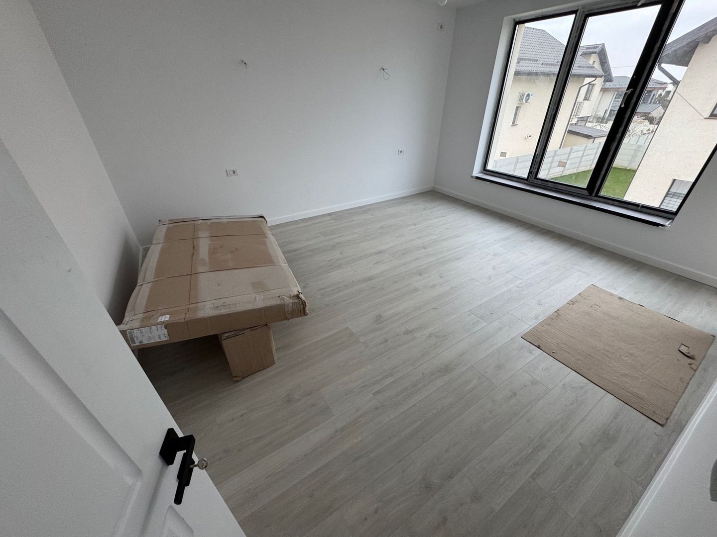 Individuala Tunari Central, curte 350m2, TOATE Utilitatile, 0% Comision - Poză 13