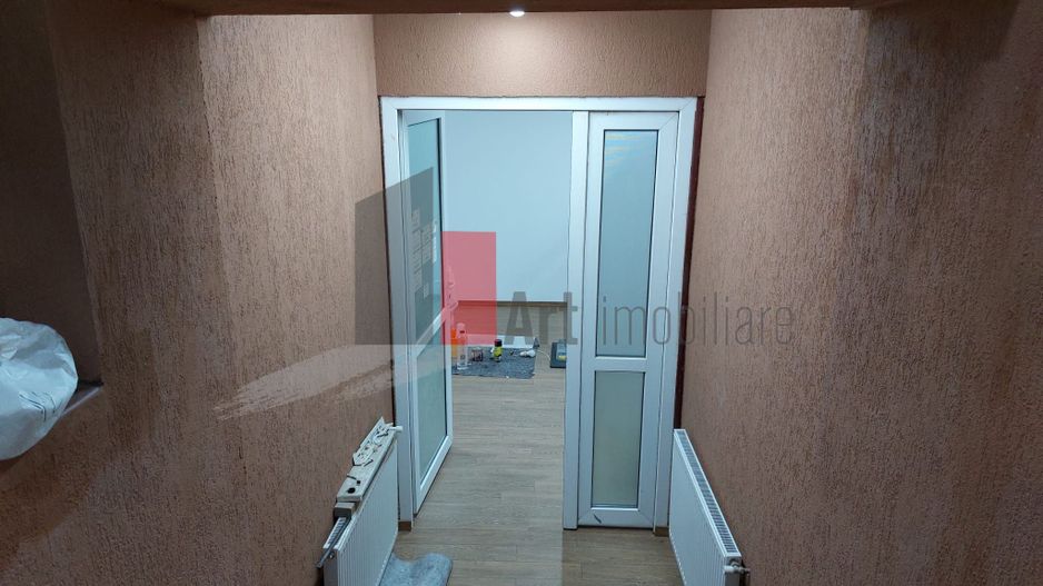 Spatiu depozitare/productie/showroom Universitate,intrare separata,100 mp. - Poză 12