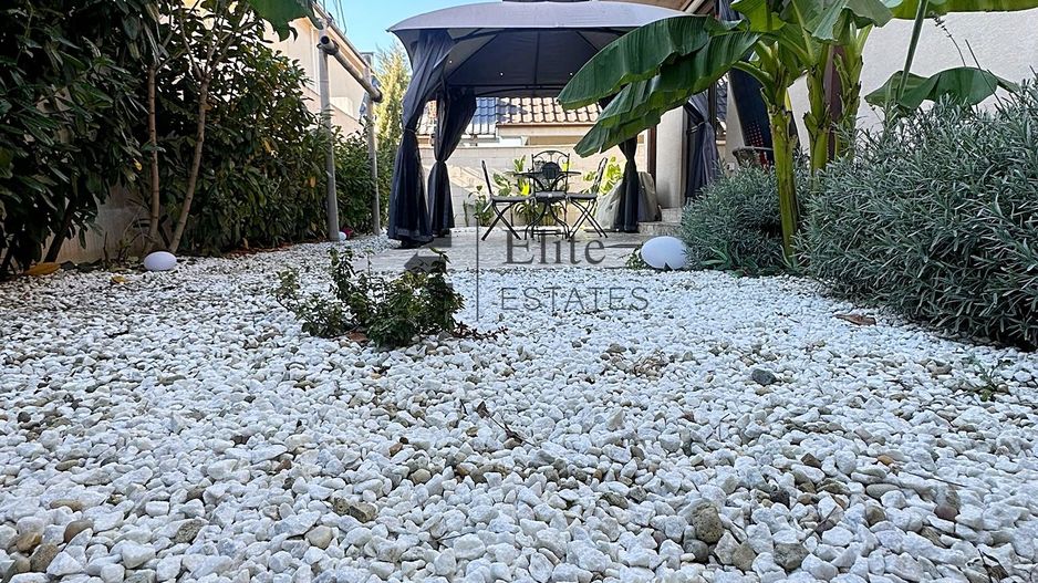 Casa cu 5 camere de vanzare Cartierul Tineretului Oradea - Poză 18