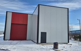 De vanzare hala industriala de 300 mp in Prelungirea Garii Catelu - Poză 4