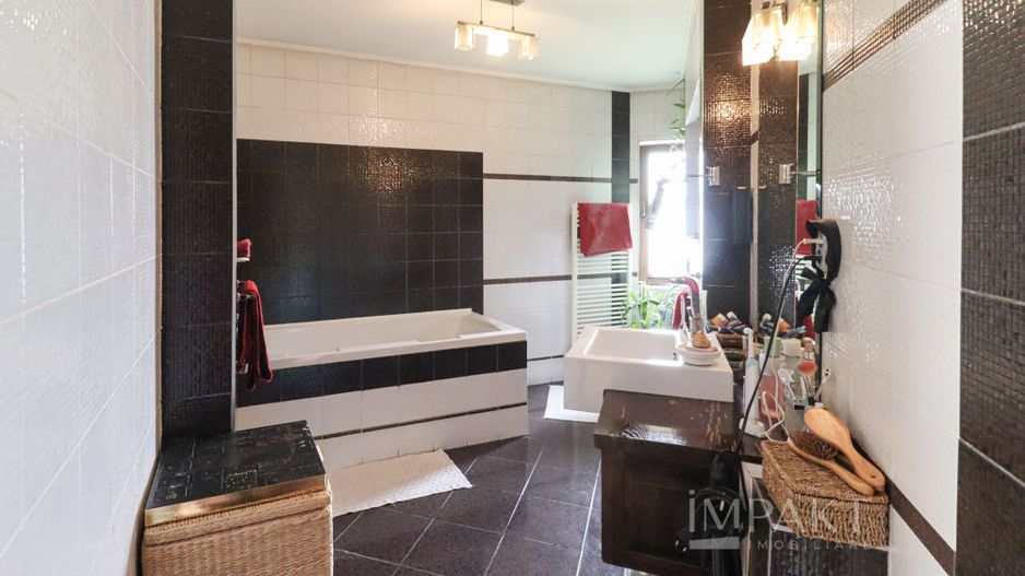 Casa individuala deosebita de vanzare, intr-o locatie de exceptie! - Poză 29