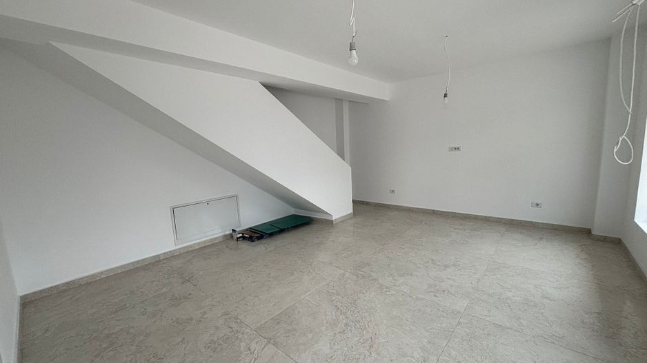 CASA INDIVIDUALA PALLADY,TEREN 110 MP, 5 CAMERE,FINALIZATA,COMISION 0% - Poză 15