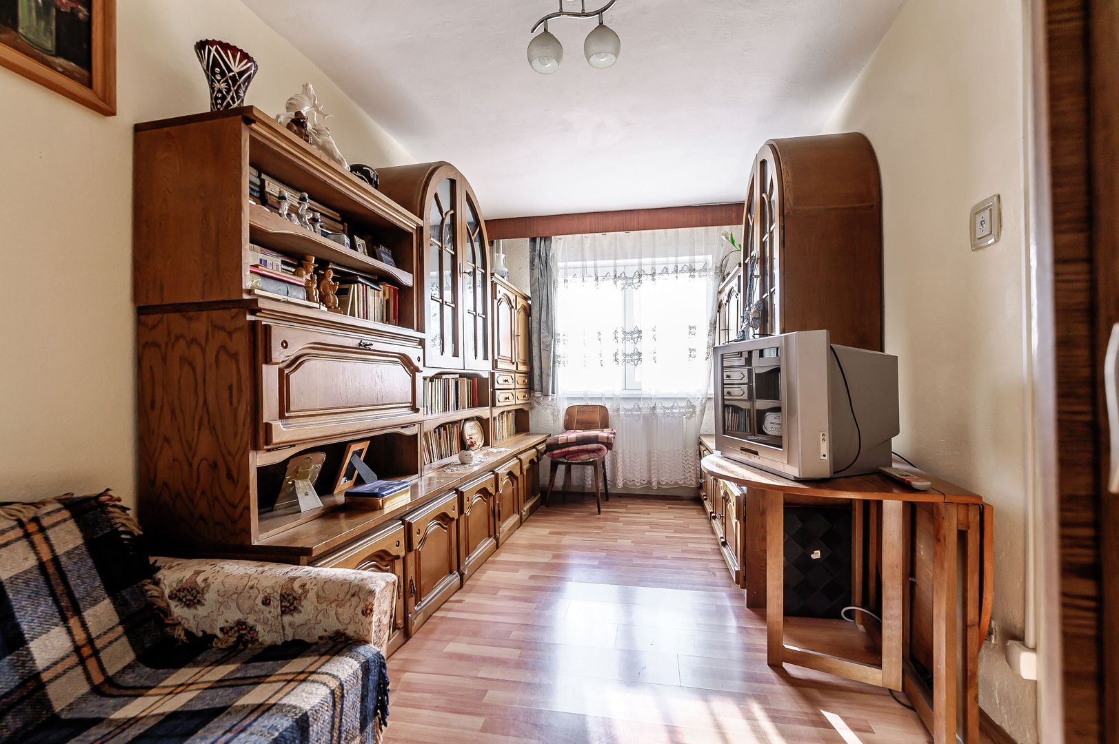 Rezervat! Apartament 3 camere, etajul 1 în zona Făt Frumos - Poză 4