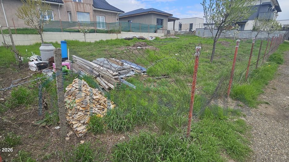 Teren de vânzare în Miroslava, Valea Adâncă, Str. George Călinescu – 500 mp, cu autorizație de construcție - Poză 1