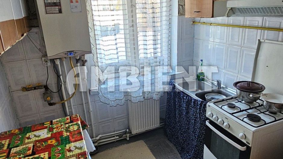 INVESTIȚIE - TEREN 330 mp + casa 70 mp, zona PIAȚA TRAIAN; - Poză 5