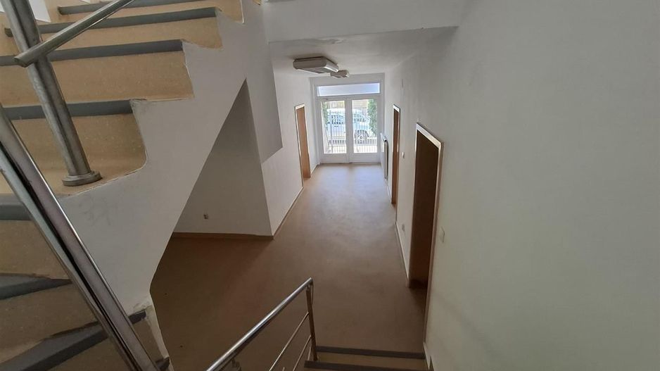 Casa D+P+2 E Elisabetin-Balcescu 7 locuri de parcare birouriclinicaetc - Poză 11