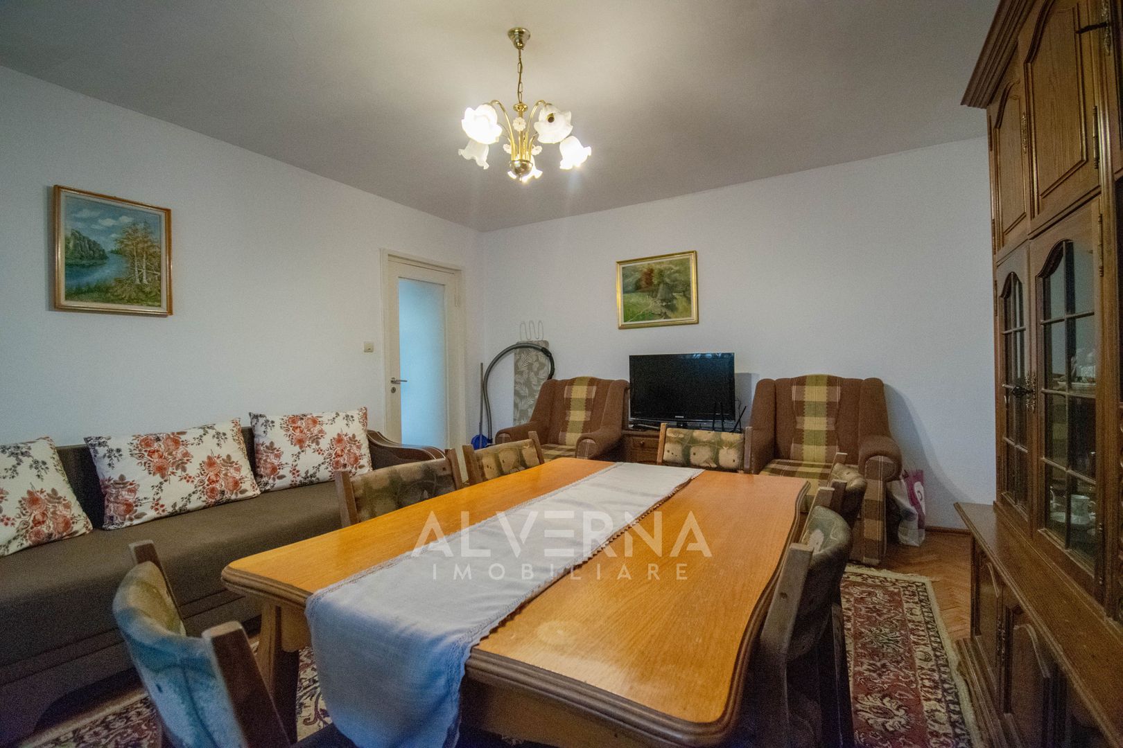 COMISION 0% Apartament | 2 camere | 51mp | mobilat utilat | zona FSEGA - Poză 2