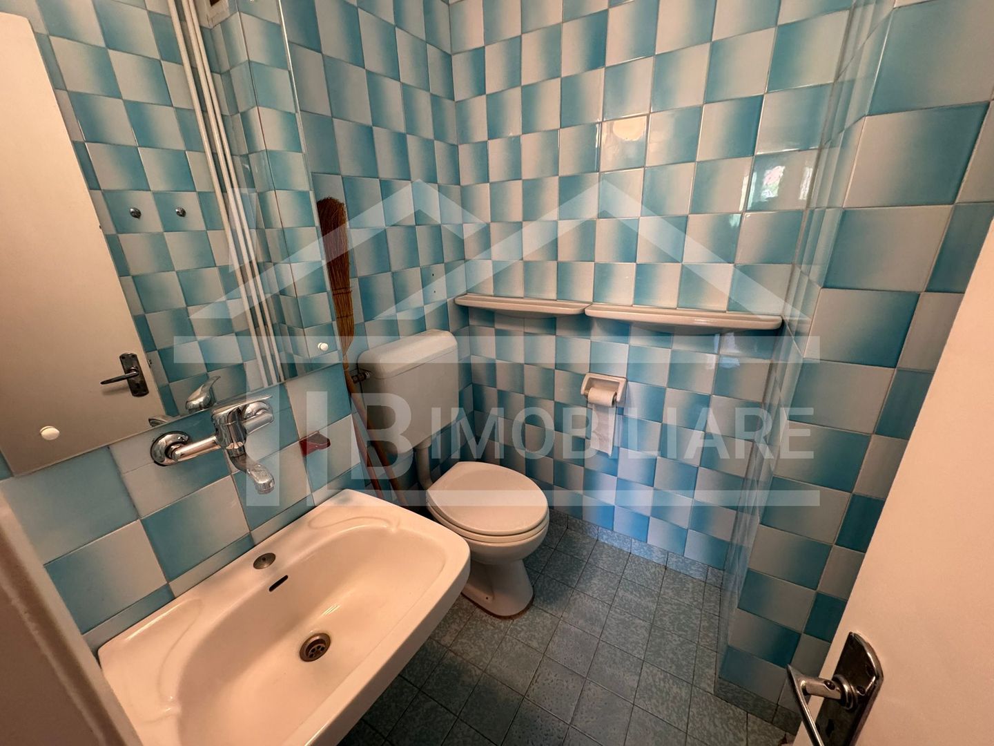 Apartament de 3 camere, 65mp, zona UMFST - Poză 9