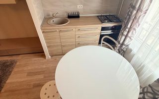 2 camere| loc de parcare cu bariera| apartament frumos| balcon deschis| - Poză 6