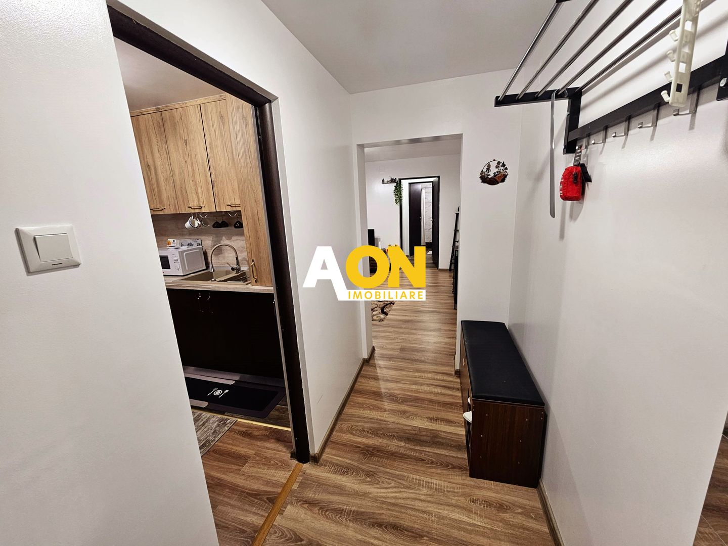 Apartament 2 camere, etaj 1, superfinisat, mobilat, utilat, Barabant - Poză 11