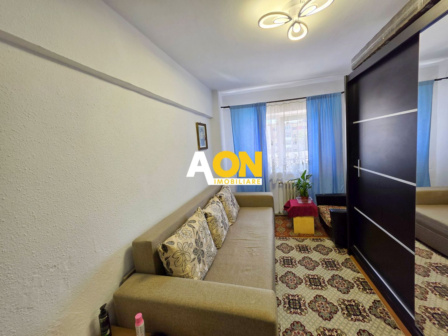 Apartament 3 camere, 65 mp utili, 2 bai, etaj 2, Cetate, zona Stadion - Poză 7