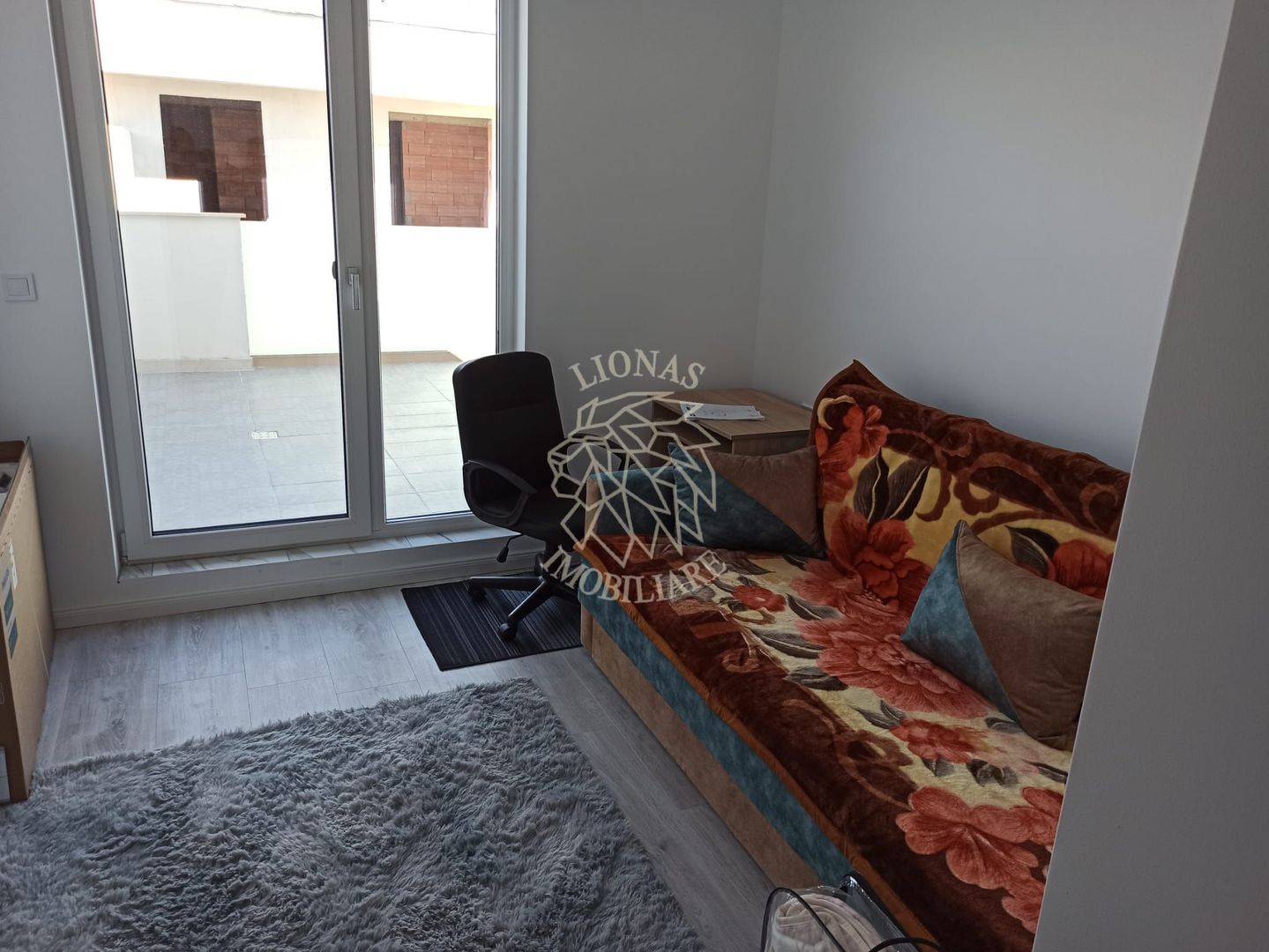 Apartament Nou 2 camere 41,5mp+terasa 25mp-parcare-etaj 3-lift-Zavoaie - Poză 5