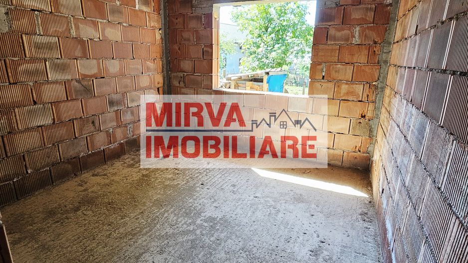 🏡 Casă la roșu cu 4 camere, 122 mp utili, teren 465 mp – Băicoi - Poză 28