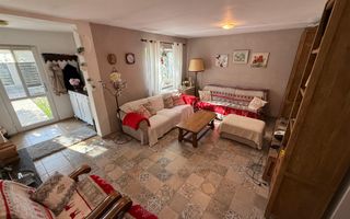 Aroneanu - Casa la asfalt - 420mp teren - 3 camere - Canalizare - Poză 6