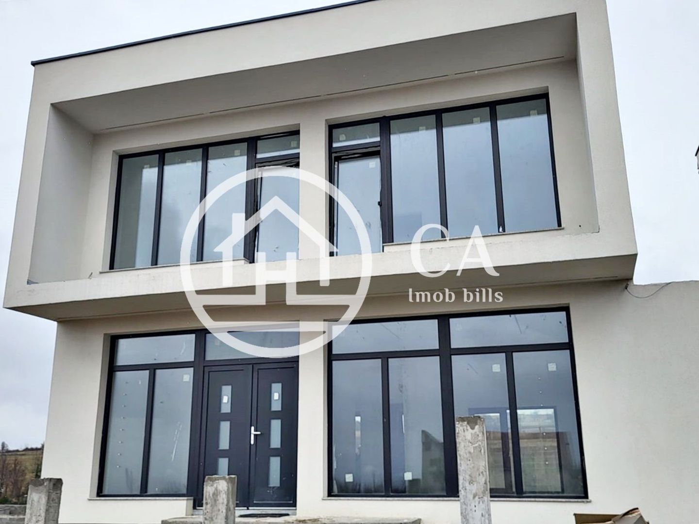 Casa cu 4 camere de vanzare in zona Dealuri, Oradea - Poză 1