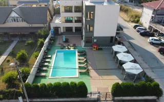 SOLD/ VANDUT- Vila/Pensiune de vanzare in Costinesti, Constanta - Poză 18
