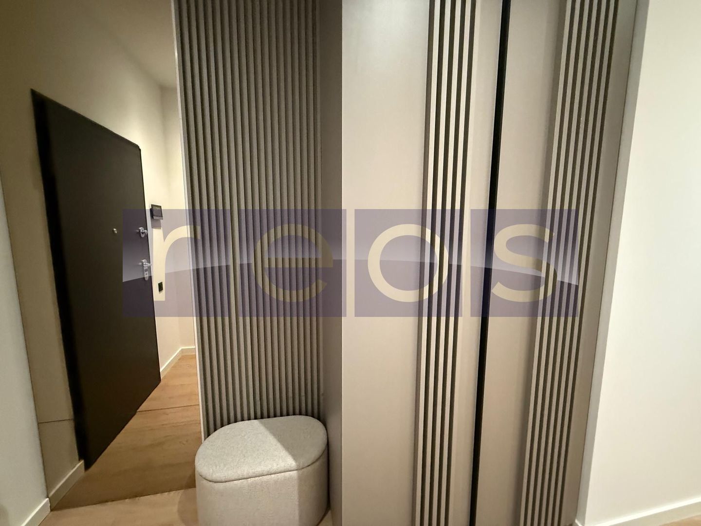 INCHIRIERE 4 CAMERE | ONE NORTH LOFT | MOBILAT SI UTILAT LUX | LOC PARCARE | - Poză 34