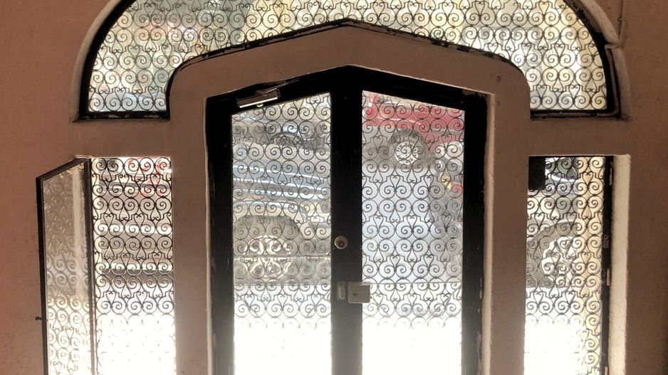 Studio superb (Garsonieră) Cismigiu, Blocul Florentin, centrală, balcon. - Poză 13