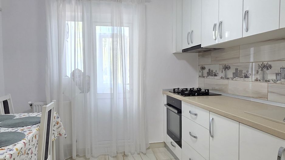 Apartament cu 2 camere, ETAJ 2, mobilat și utilat, VASLUI - zona CRUCEA GĂRII; - Poză 1