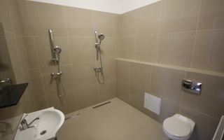 Imobil D+P+1E - 14 camere - Poză 17