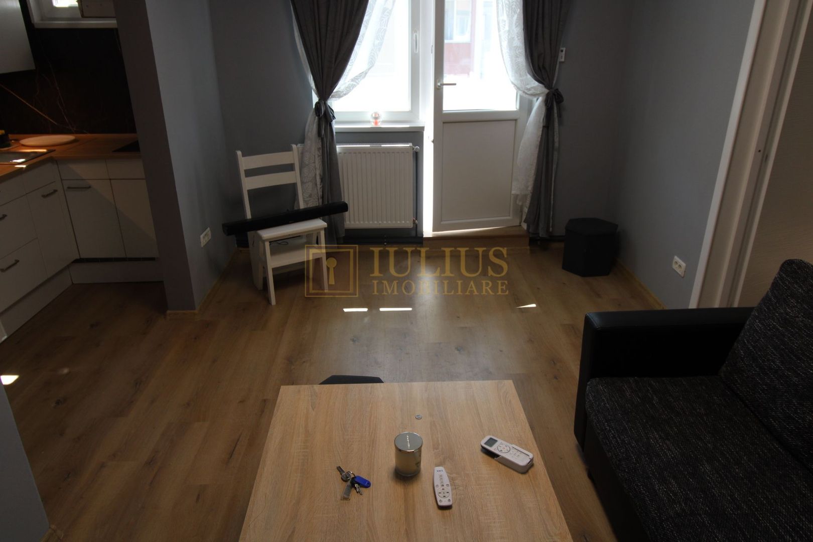 Ideal pentru doctori, asistente, vizavi de spitalul judetean, centrala proprie - Poză 10