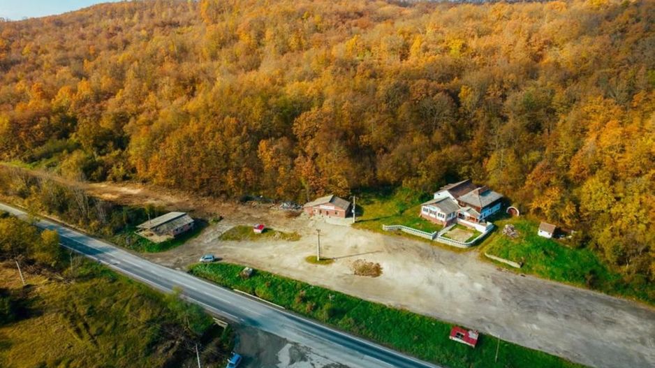 Pensiune 12 camere, vulcanizare, spălătorie pe DN7 - Poză 10