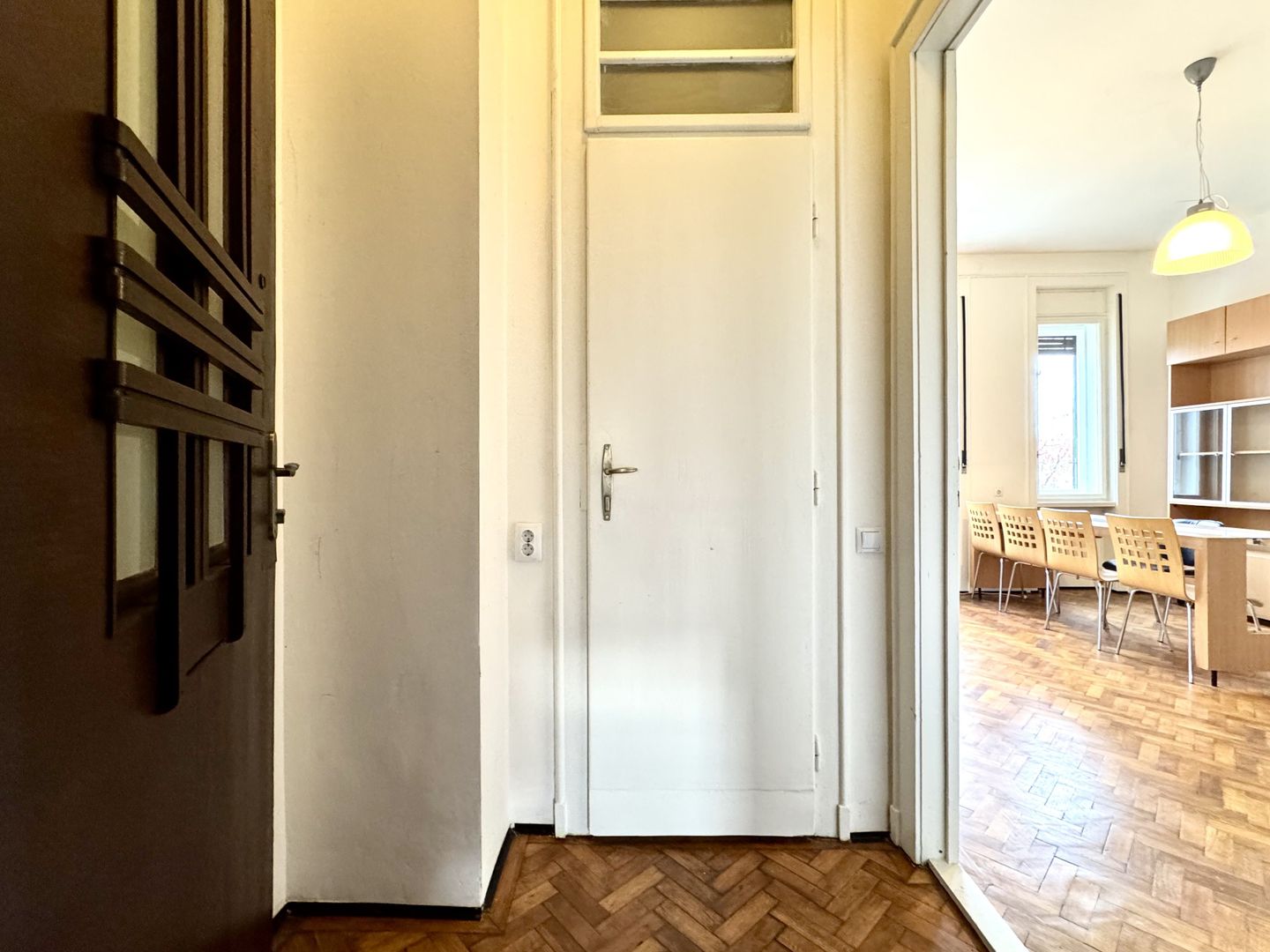 Apartament 1 camera, boem, chiar in centrul Timișoarei - Poză 8