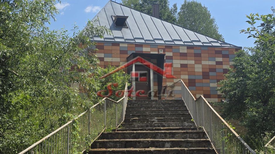 Vila de vanzare D+P+M in Cornu - teren 3300 mp - Poză 16