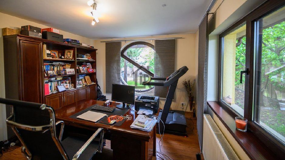 Vilă 5 camere 240 mp, mobilata,teren 806 mp – Platou Galata, Iași - Poză 5