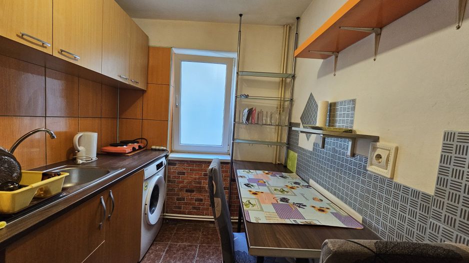 Apartament de vanzare 2 camere Tomis Nord etaj 3/4 - Poză 6