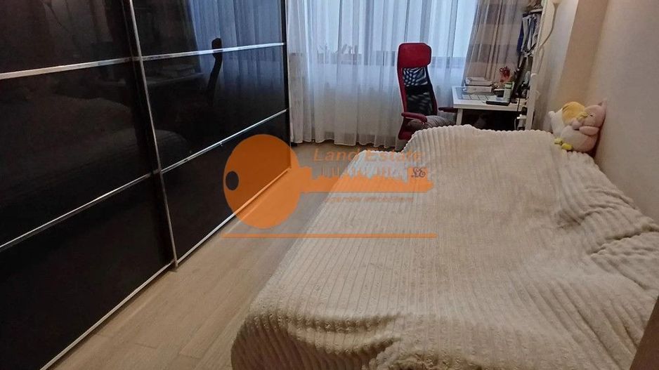 apartament 3 camere – zona Mihalache - metrou 1 Mai - Poză 2