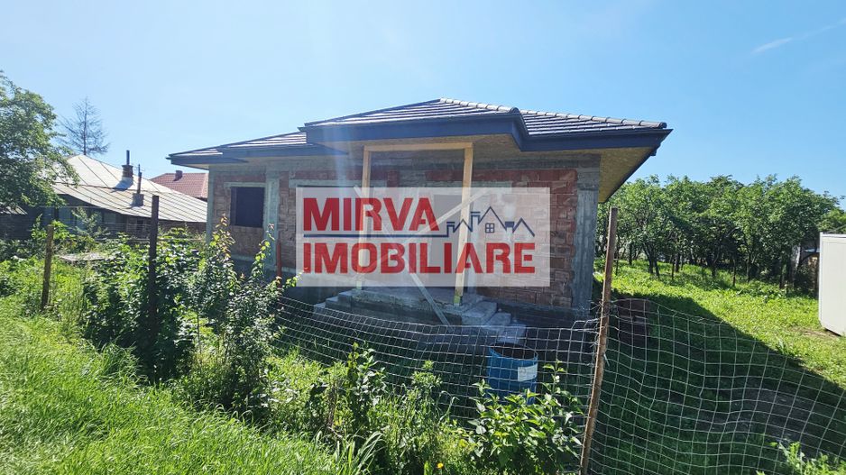 🏡 Casă la roșu cu 4 camere, 122 mp utili, teren 465 mp – Băicoi - Poză 9