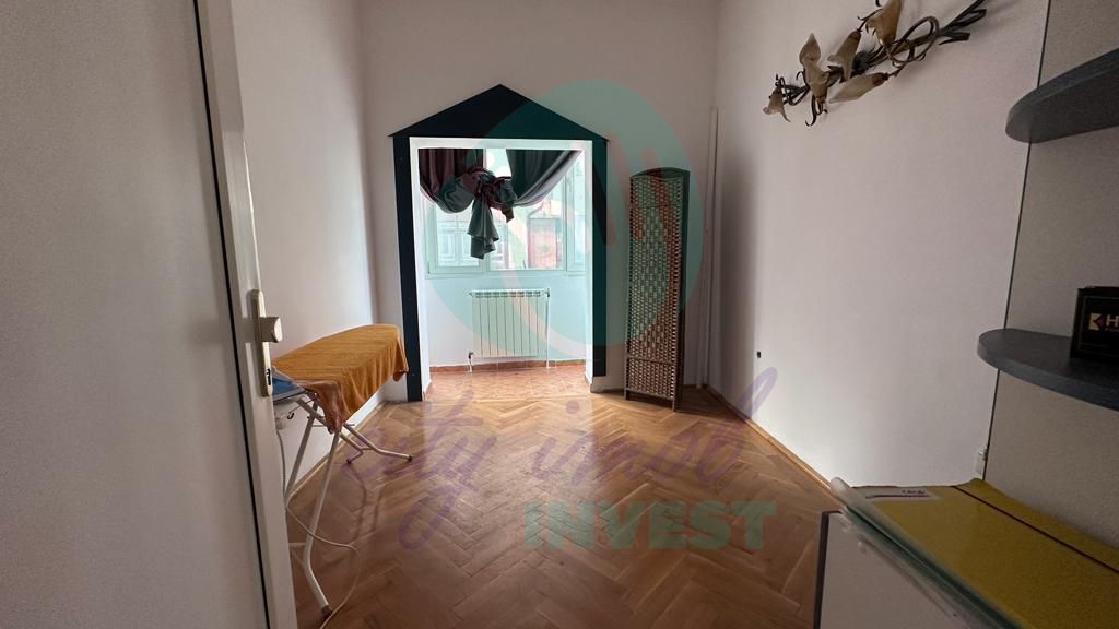 Casa consolidata cu teren de 626 mp - Poză 7