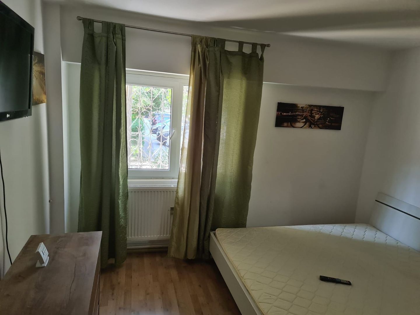 De vanzare apartament cu o camera, parter, I.C.Frimu 43.000 euro - Poză 3