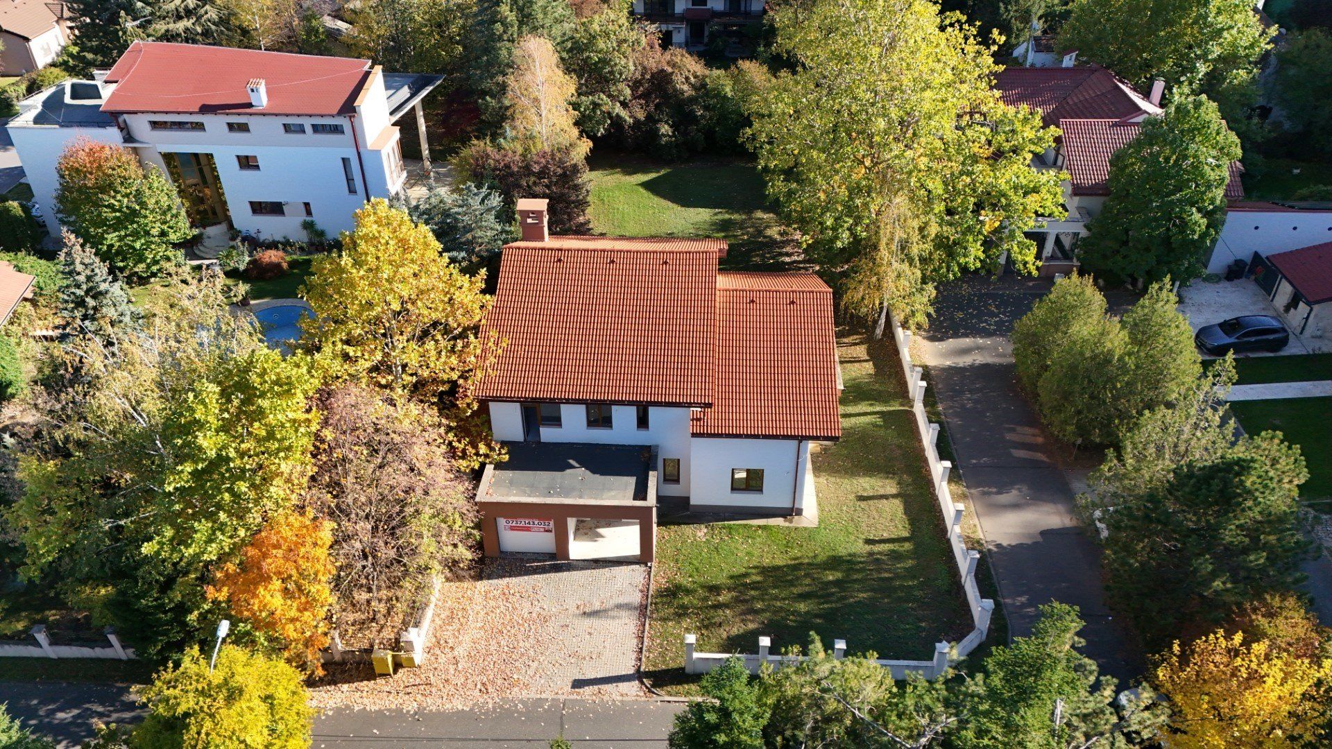 PARADISUL VERDE, VILA 507 MP, LOT 1.095 MP! - Poză 1