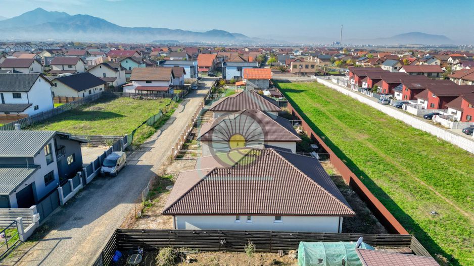 Rezervat! Casa  Tarlungeni Izvor Brasov - Poză 38